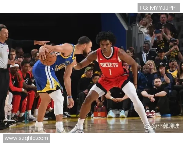 2018年1月21日火箭队与勇士队激战回顾精彩瞬间与赛场亮点分析
